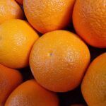 Dlaczego warto oddzielić cytrusy od nabiału: błąd, który uniemożliwia Ci dostarczenie wapnia