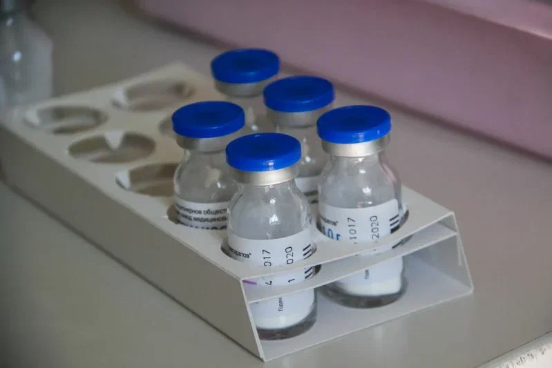 Na Białorusi rozpoczęły się masowe szczepienia ludności przeciwko grypie i COVID-19. Вакцина