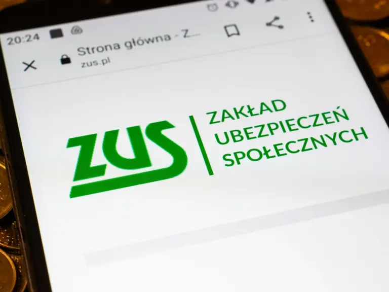 ZUS zawiadamia o wdrożeniu sprawdzania wsparcia przyznanego firmom w ramach wakacji składkowych. Działanie to może zakończyć się anulowaniem uprawnienia. Urlop od składek. ZUS planuje inspekcje przedsiębiorstw - INFBusiness