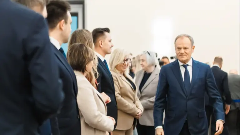 Przepisy o różnicach w zarobkach wstrzymane. Powodem zmiany w rządzie. - INFBusiness