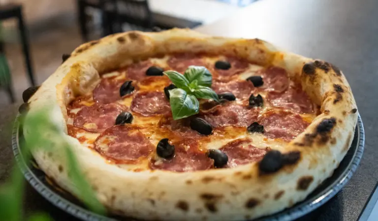 Najlepsza pizza Kraków – gdzie znaleźć prawdziwą neapolitańską tradycję