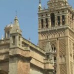 Archeolodzy odkryli sandał z XIII wieku w gnieździe sępa brodatego w Hiszpanii