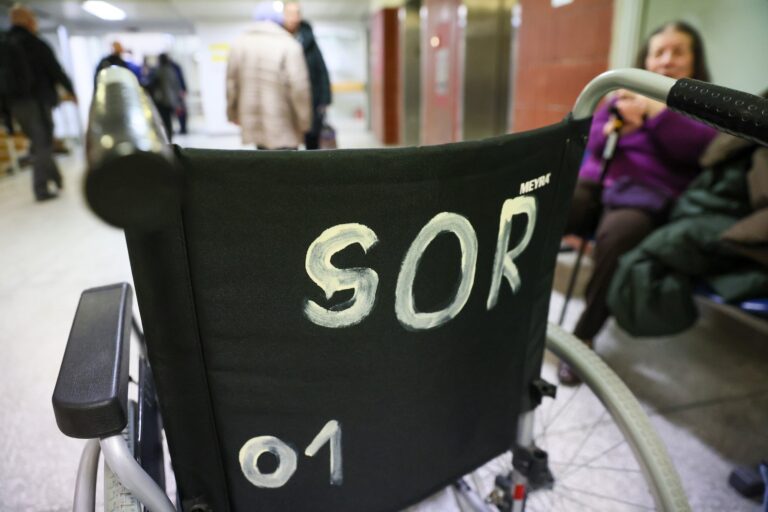 Badanie IBRiS dla „Rz”: Opinia Polaków o kondycji służby zdrowia. - INFBusiness