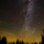 W tym tygodniu szczyt roju meteorów Taurydów Południowych osiągnie jasny blask i kule ognia