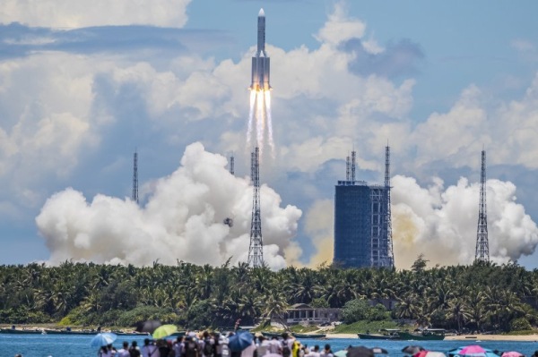 Chińska rakieta wielokrotnego użytku Zhuque-3 odpala silniki w kluczowym teście mającym na celu rywalizację ze SpaceX - INFBusiness