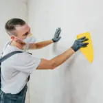 Koszt posprzątania lokalu? Do kilku tysięcy.