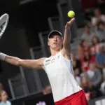 Iga Świątek triumfuje w Pucharze Billie Jean King. Polska liderem w tenisie.