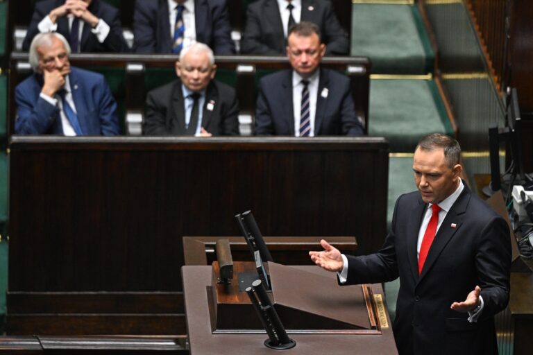 Kaczyński liczy na aprobatę prezydenta Nawrockiego dla ustaw dotyczących praw zwierząt. - INFBusiness