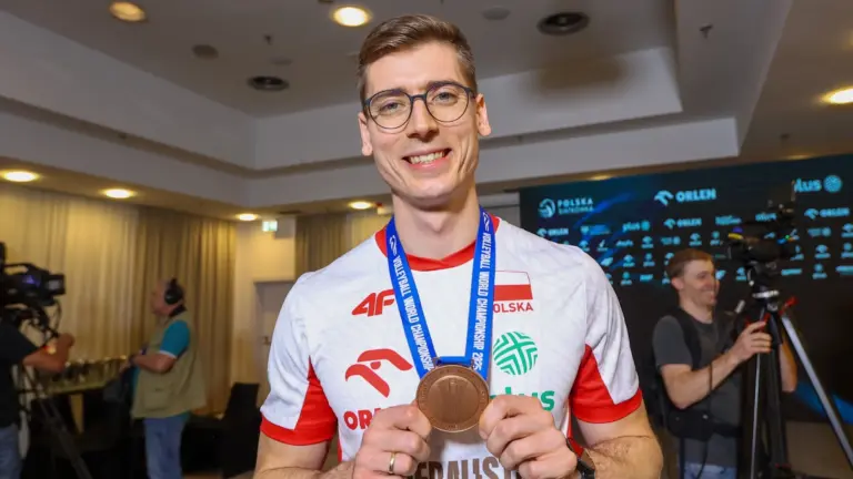 Kamil Semeniuk olśniewa w Italii. Kolejna statuetka dla Polaka – Volleyball - INFBusiness