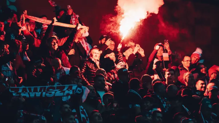 Maltese aresztowania wśród polskich fanów. Zamieszki przed spotkaniem drużyny narodowej – Futbol - INFBusiness