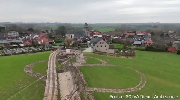 Wideo Belgijscy archeolodzy odkryli dobrze zachowanego psa pochodzącego z czasów rzymskich Znaleziono 2000-letni rzymski owoc w starożytnym forcie w północnej Anglii - INFBusiness
