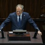 Donald Tusk: Rosja wdraża następny krok wojny mieszanej przeciwko Polsce