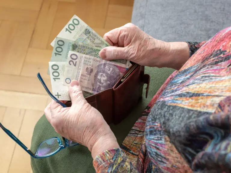 Czerwcowe emerytury z wyższą waloryzacją. Zmiany zasad od roku 2026. - INFBusiness