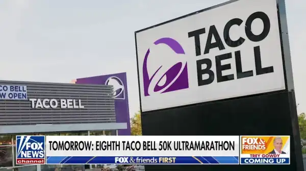 Wideo: Uczestnik ultramaratonu Taco Bell zbiera pieniądze dla grupy Marine Taco Bell zamienia napój Mountain Dew Baja Blast w elektryczno-niebieskie ciasto - INFBusiness