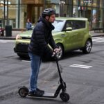 Szkody po tuningu hulajnóg. Coraz więcej kraks i zgonów.