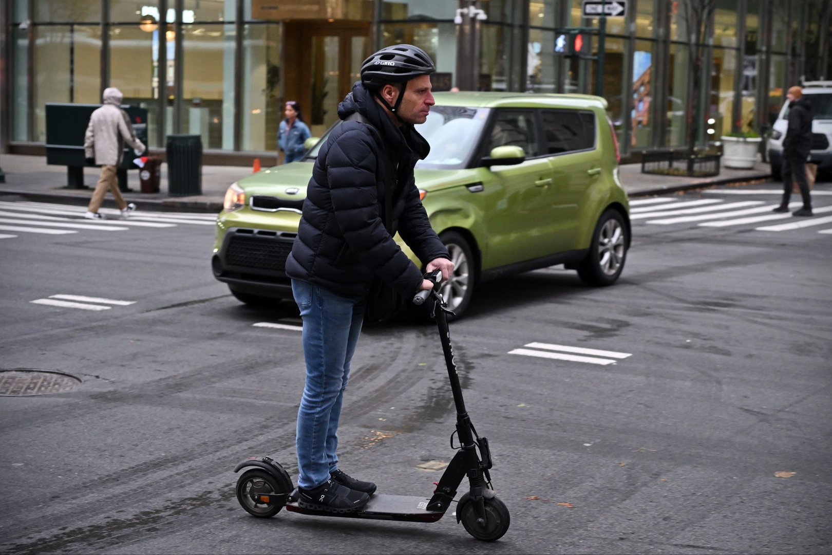 Szkody po tuningu hulajnóg. Coraz więcej kraks i zgonów. - INFBusiness