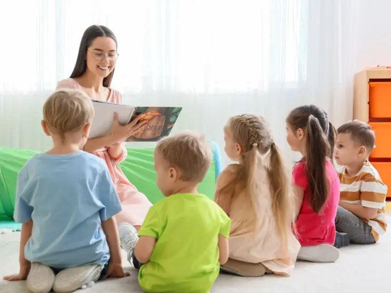 Do ZUS napłynęła niemalże rzesza formularzy dotyczących tzw. babciowego. Największą popularnością odznacza się forma wsparcia „Aktywnie w żłobku”. "Babciowe" zyskuje na popularności. Statystyki ZUS ujawnione. - INFBusiness