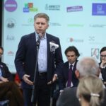 Czy Marcin Matczak wkroczy do świata polityki? Coraz większa uwaga skupiona na ojcu Maty