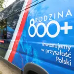 800+. Rząd ujawnia kluczowe dane.