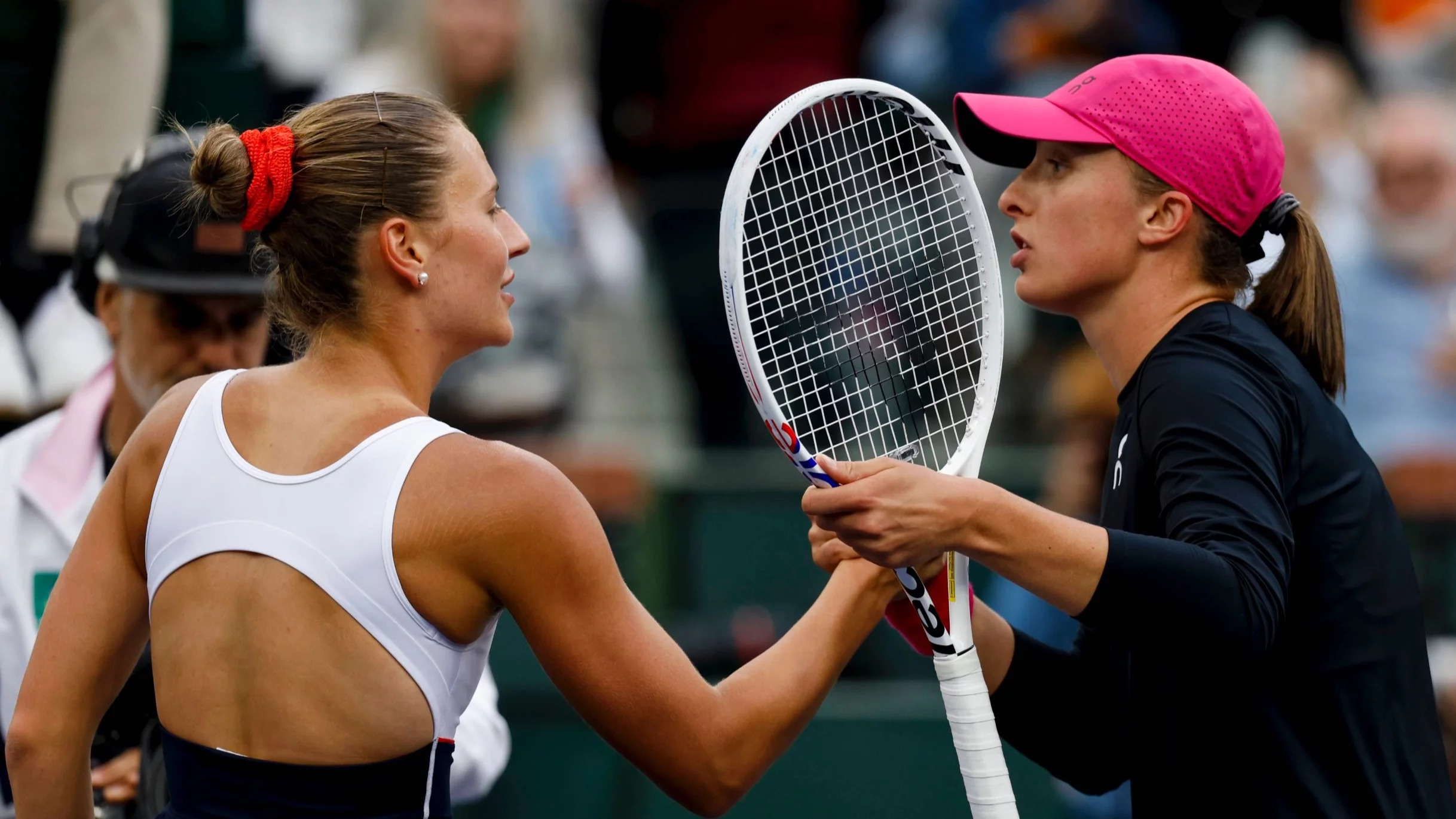 Marta Kostyuk i Iga Świątek