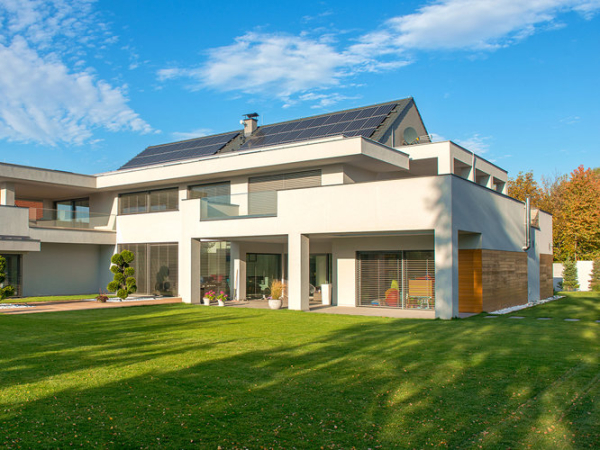 ```html Budowa domu przyszłości z wykorzystaniem systemów Swisspor. - INFBusiness