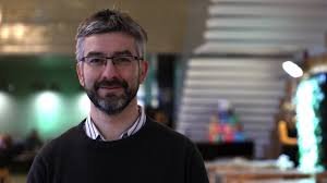 Przepowiednie Wojciecha Piotrowicza na rok 2026: Uniknij załamania, ujarzmij obawy.