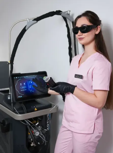 Profesjonalne usuwanie owłosienia i zabiegi pielęgnacyjne – jak wybrać dobre studio?