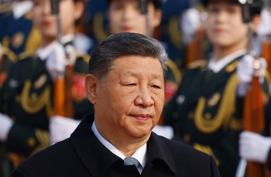 Czyszczenie szeregów wokół chińskiego przywódcy. „Każdy jest zagrożony”