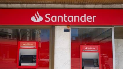 Jeden z największych banków w Polsce zmienia nazwę. Wiadomo, kiedy zmienią się loga