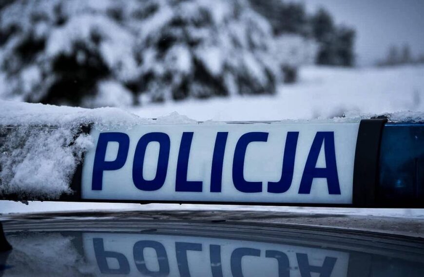 Maluch runął z czwartego piętra. Ojciec usłyszał oskarżenia.