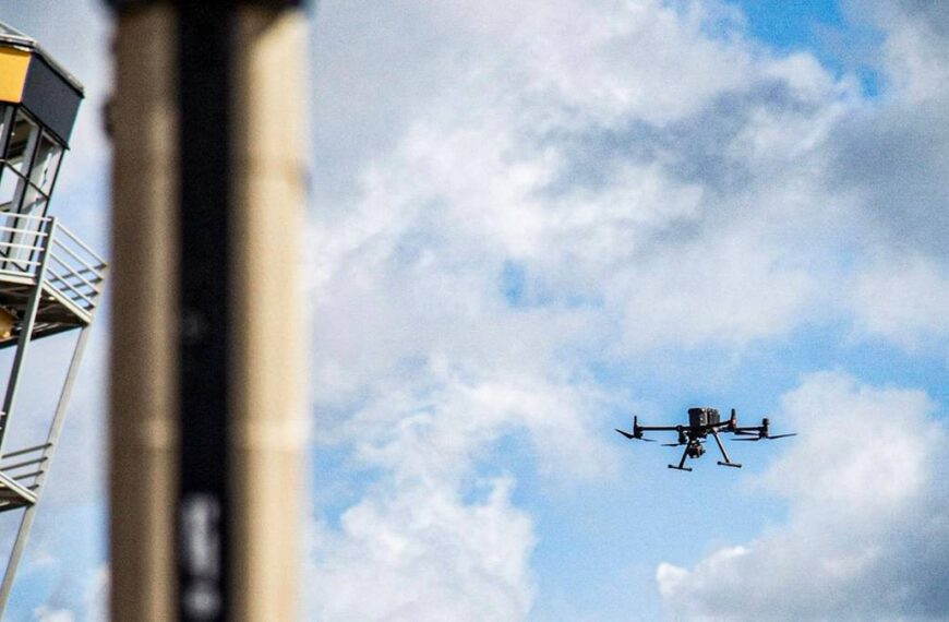 Dron runął na obiekt. Oświadczenie od Żandarmerii Wojskowej.