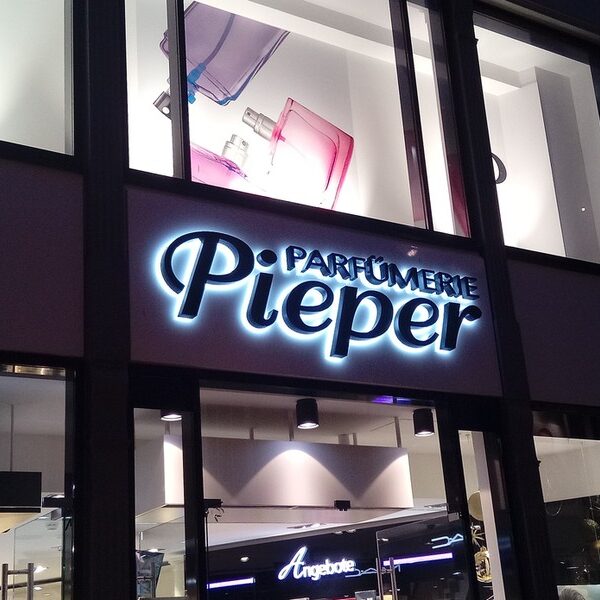 Polskie życie 64 Upadek niemieckiego potentata zapachów. Działał blisko wieku.