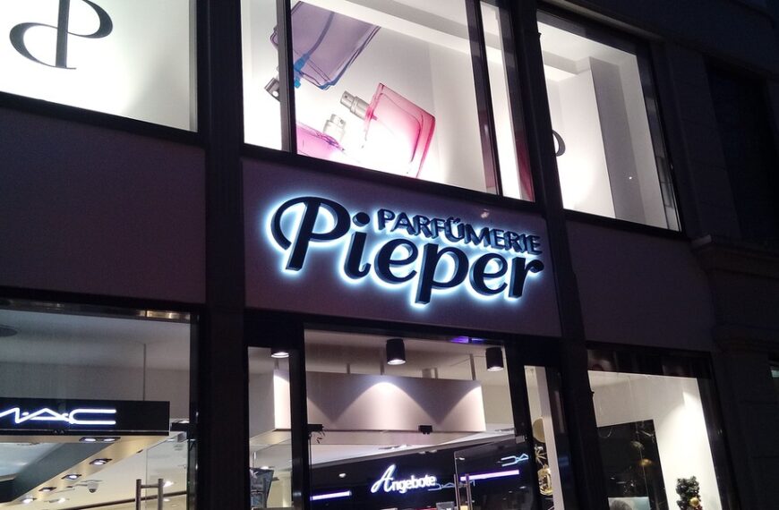 Polskie życie 47 Upadek niemieckiego potentata zapachów. Działał blisko wieku.