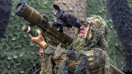 Zestaw rakietowy polskiej produkcji zainteresował Niemców. Zakupy "wymagają dopięcia"