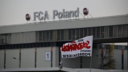 Potężne zwolnienia grupowe. Gigant z Tych likwiduje trzecią zmianę