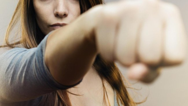 Polskie życie 57 Samoobrona dla kobiet. Jak rozwijać własne umiejętności pięściarskie?