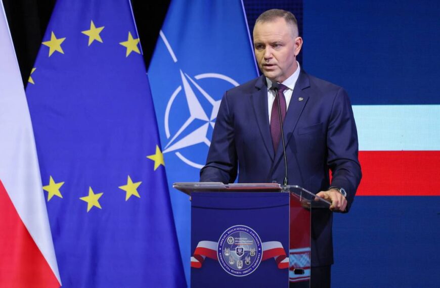 Polskie życie 26 Nawrocki: Zdeterminowani na starcie. Przygotowani na konflikt z Rosją.