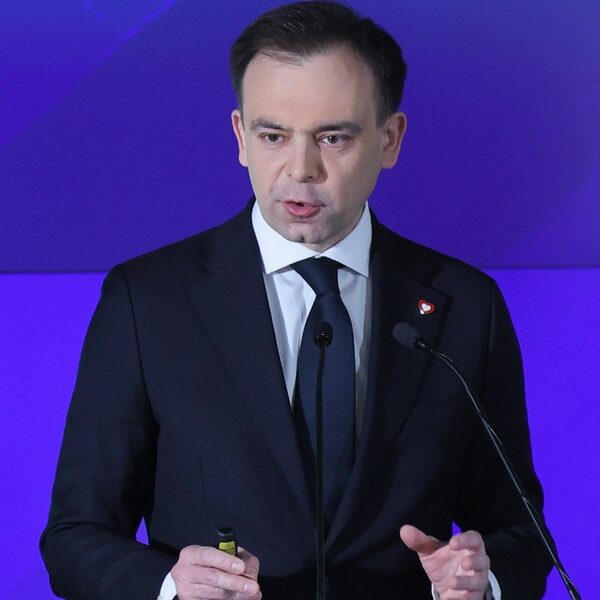 Szef resortu finansów odpowiedział premierowi Tuskowi. „Podejmuję się tego”