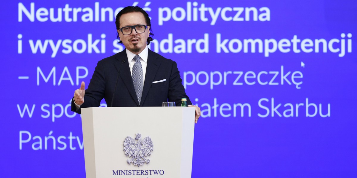 Minister aktywów państwowych Wojciech Balczun nie rezygnuje z konkursów w spółkach