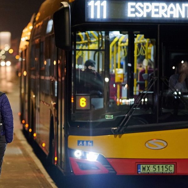 Warszawa walczy z lodowatym zimnem. Elektryczne autobusy zmagają się z&hellip;