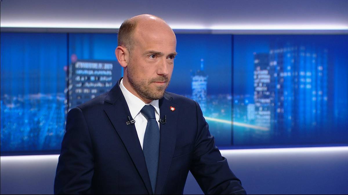 Mateusz Pawłuszko, gość programu.