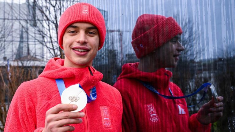 Kreml atakuje Siódemkę i sportowców, którzy wyjechali. "Jawna nielojalność" 17