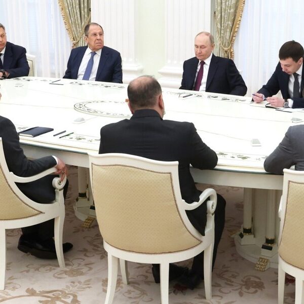 Układ miał pozostać poufny. W zamian Iran zapłaci Rosji 500&hellip;