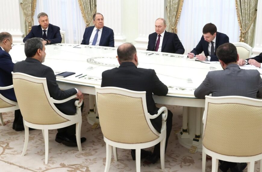 Układ miał pozostać poufny. W zamian Iran zapłaci Rosji 500&hellip;