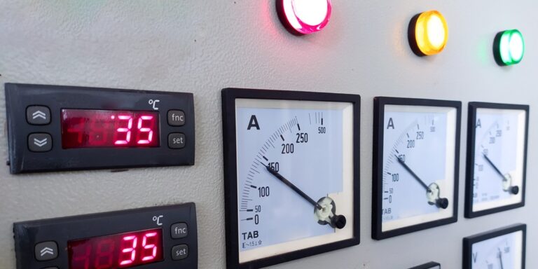 Koszty prądu. Czy więcej przedsiębiorstw uzyska zabezpieczenie? 11