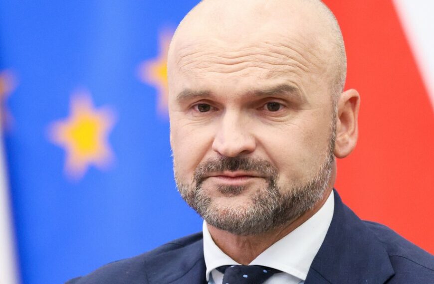 Fitch negatywnie o przejęciu InPostu. Ujawnia kluczową przyczynę.