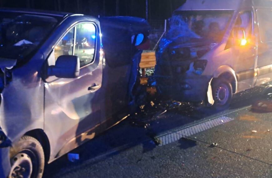 Śmiertelny karambol na Mazowszu. Dwie ofiary śmiertelne.