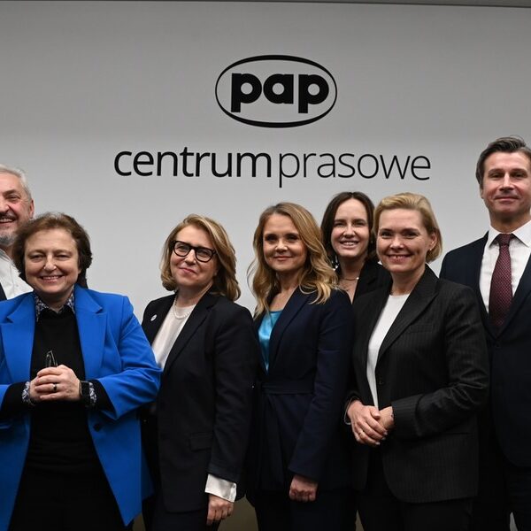 Światowe turbulencje, więzi z Ameryką i zatrudnienie jutra. Polska gospodarzem&hellip;