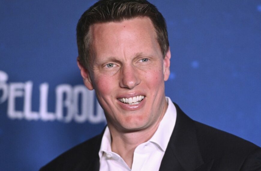 Bitwa o kontrolę nad TVN. Konkurent platformy Netflix rusza do ataku.