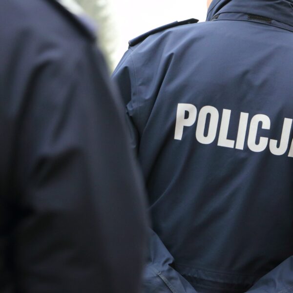 Napad w komisariacie w Piasecznie. Szef stołecznej policji zareagował.